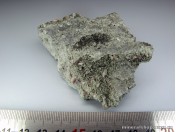 Диопсид полихромный на клинохлоре (МА 150)